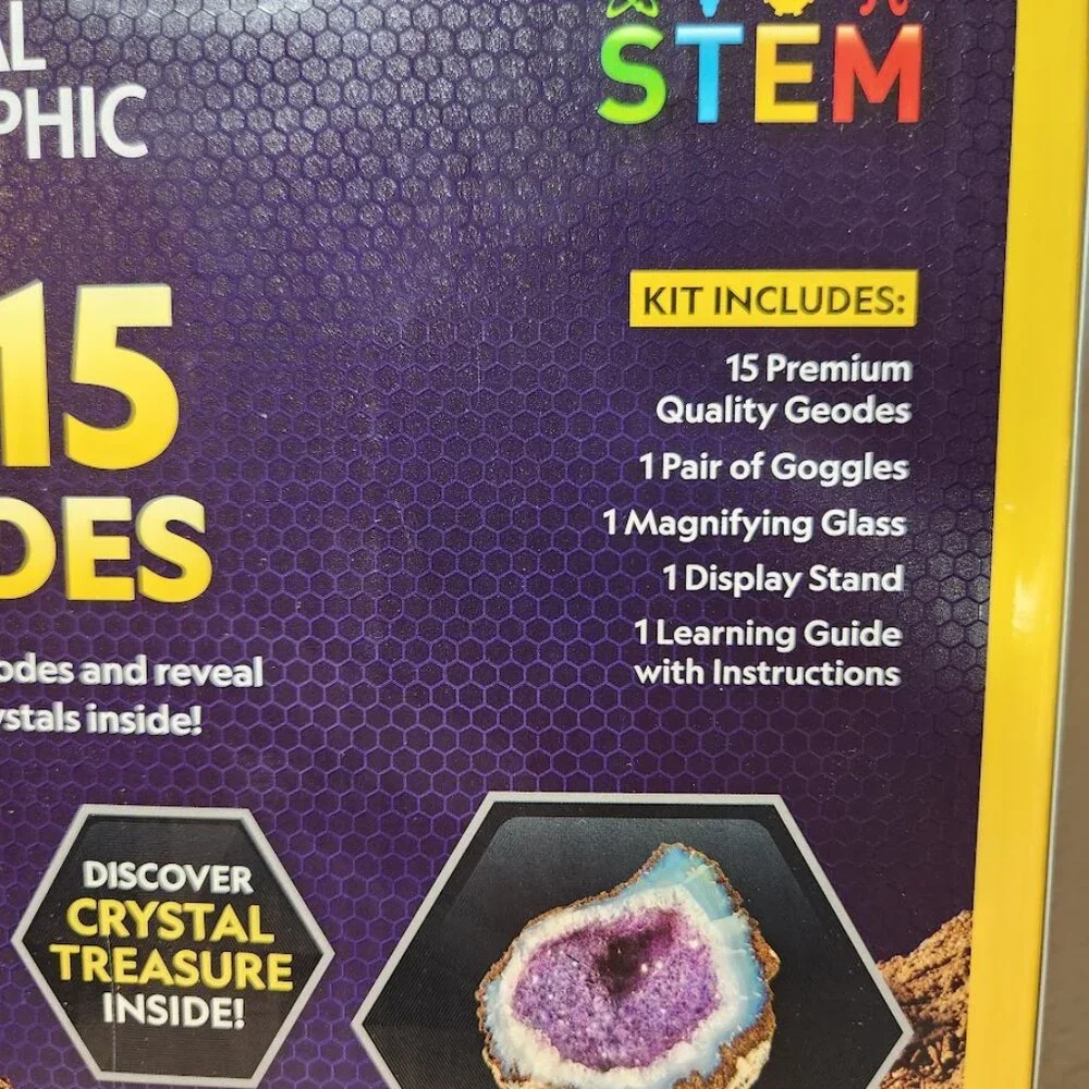 NEW National Geographic Break open 15 Geodes STEM Kit Science Geology Classroom
